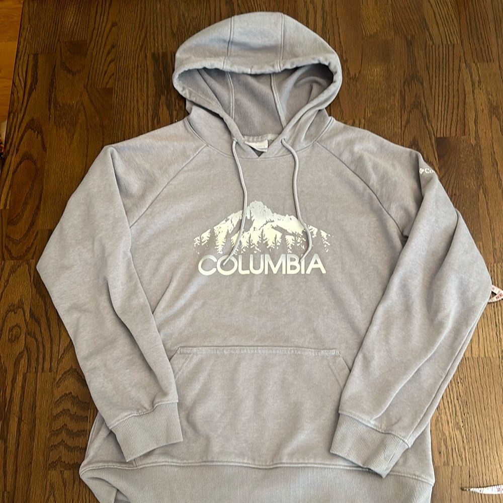 Women’s Columbia hoodie